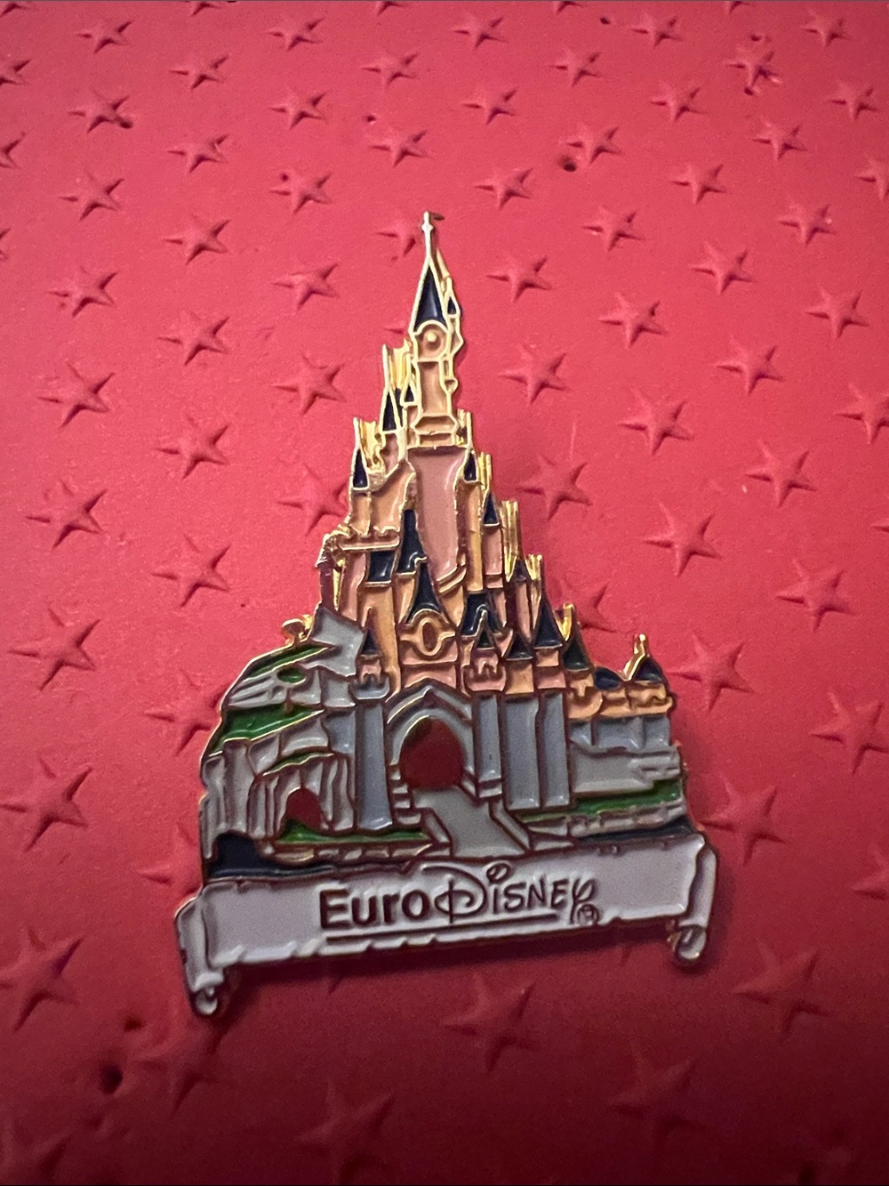 Disneyland Paris Sleeping Beauty Castle Pin Trading Le Château de la Belle WDW